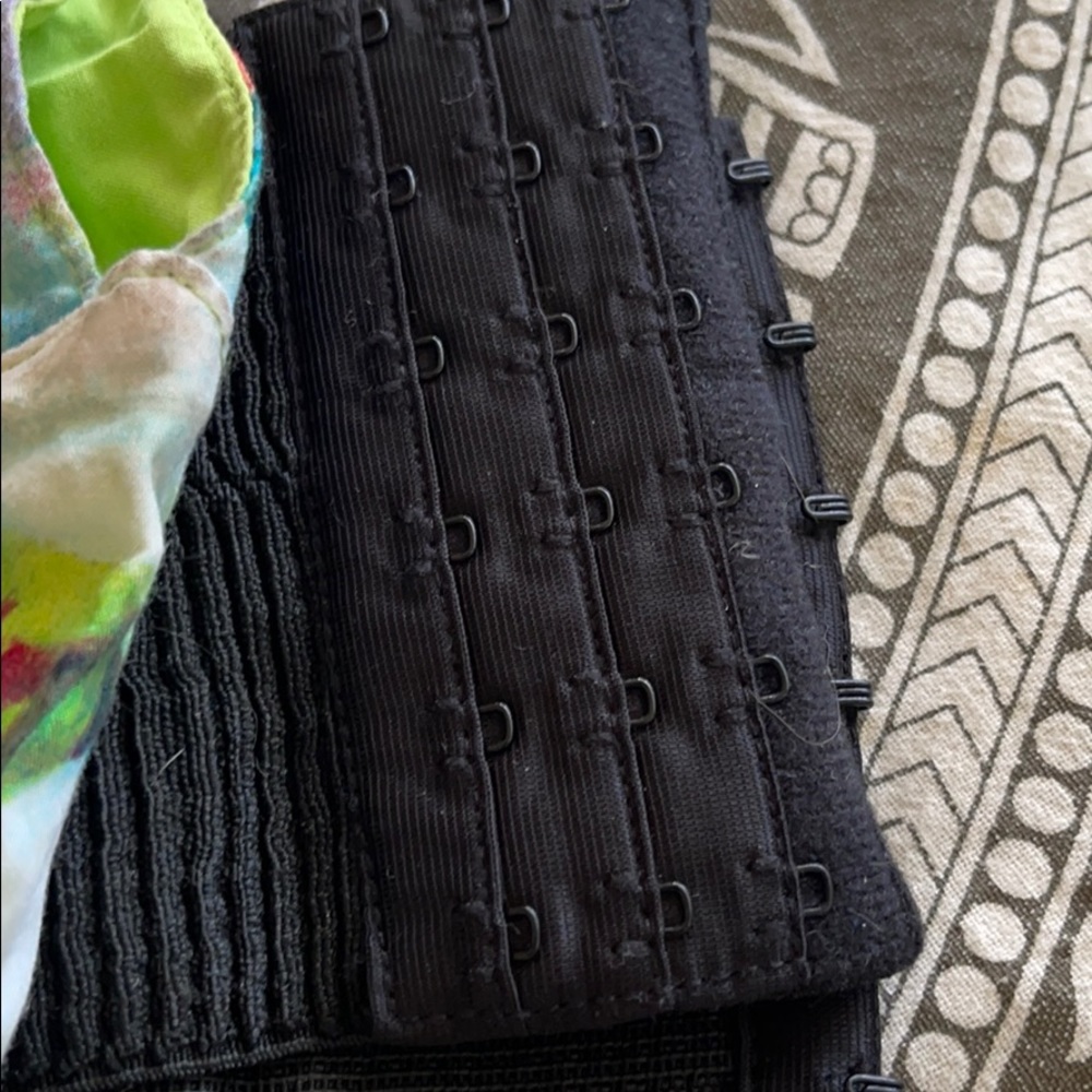 LF Matching Set - Picture 7 of 7